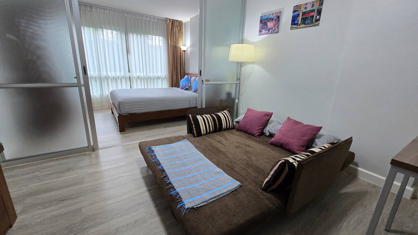 eb549ef5-1bb3-4aed-bc5d-ed2b96280358-Copy