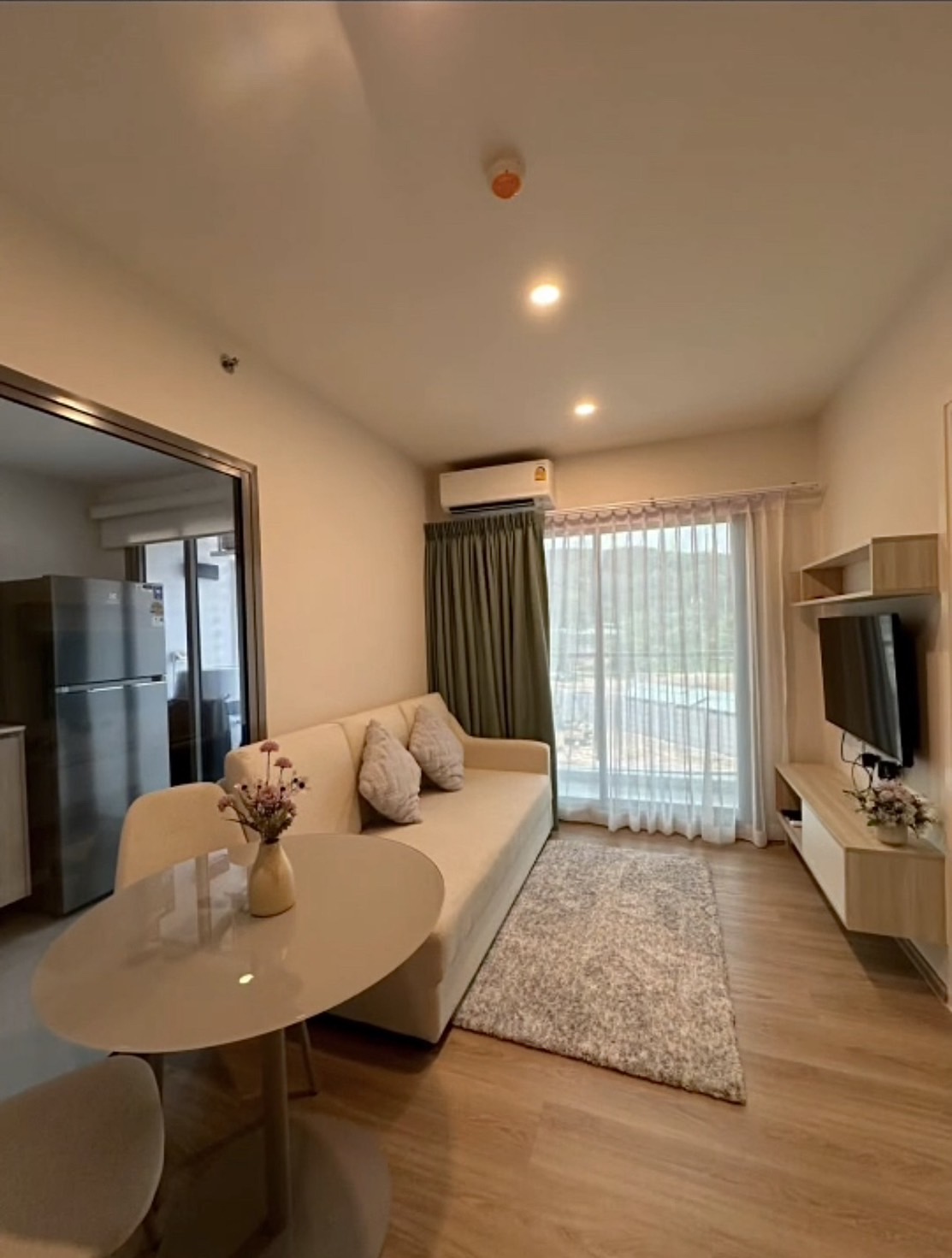 eb58e2caf64a415b9a353a711e6b27ce-2