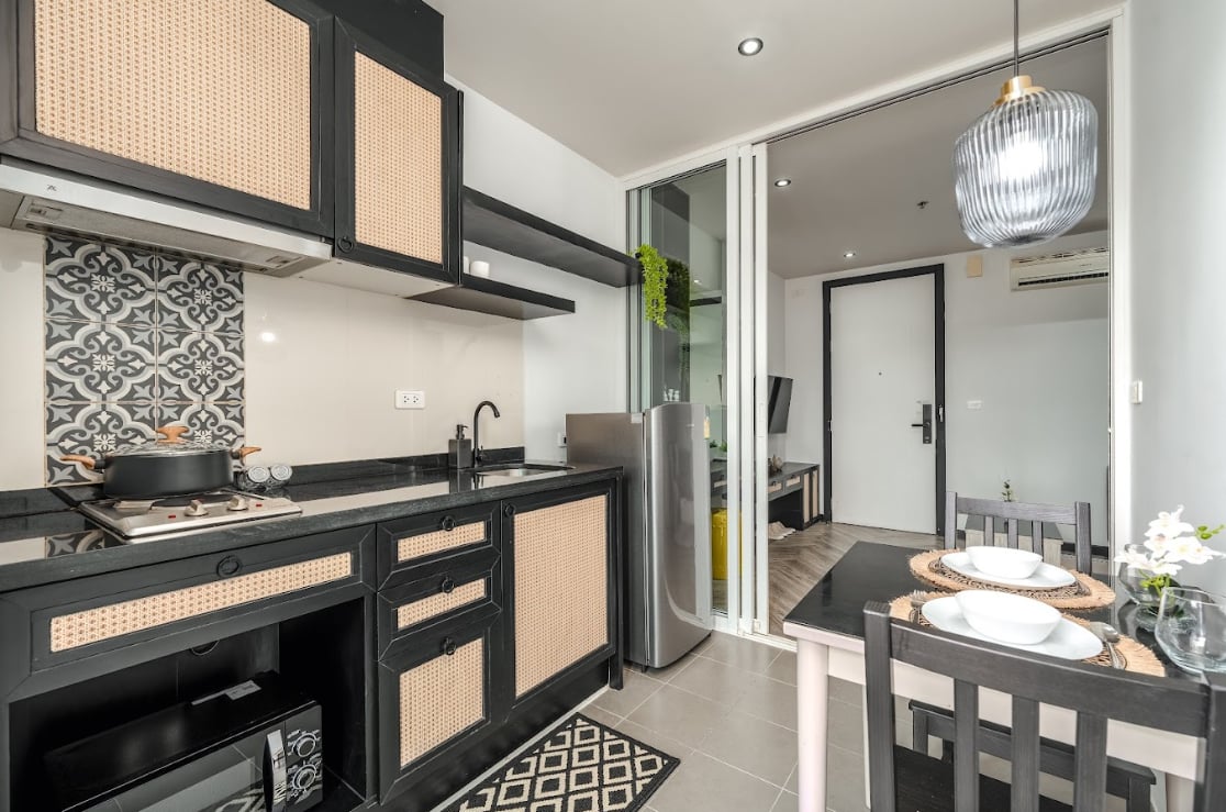 efac80e3e3474d72875aa878d379390f-2