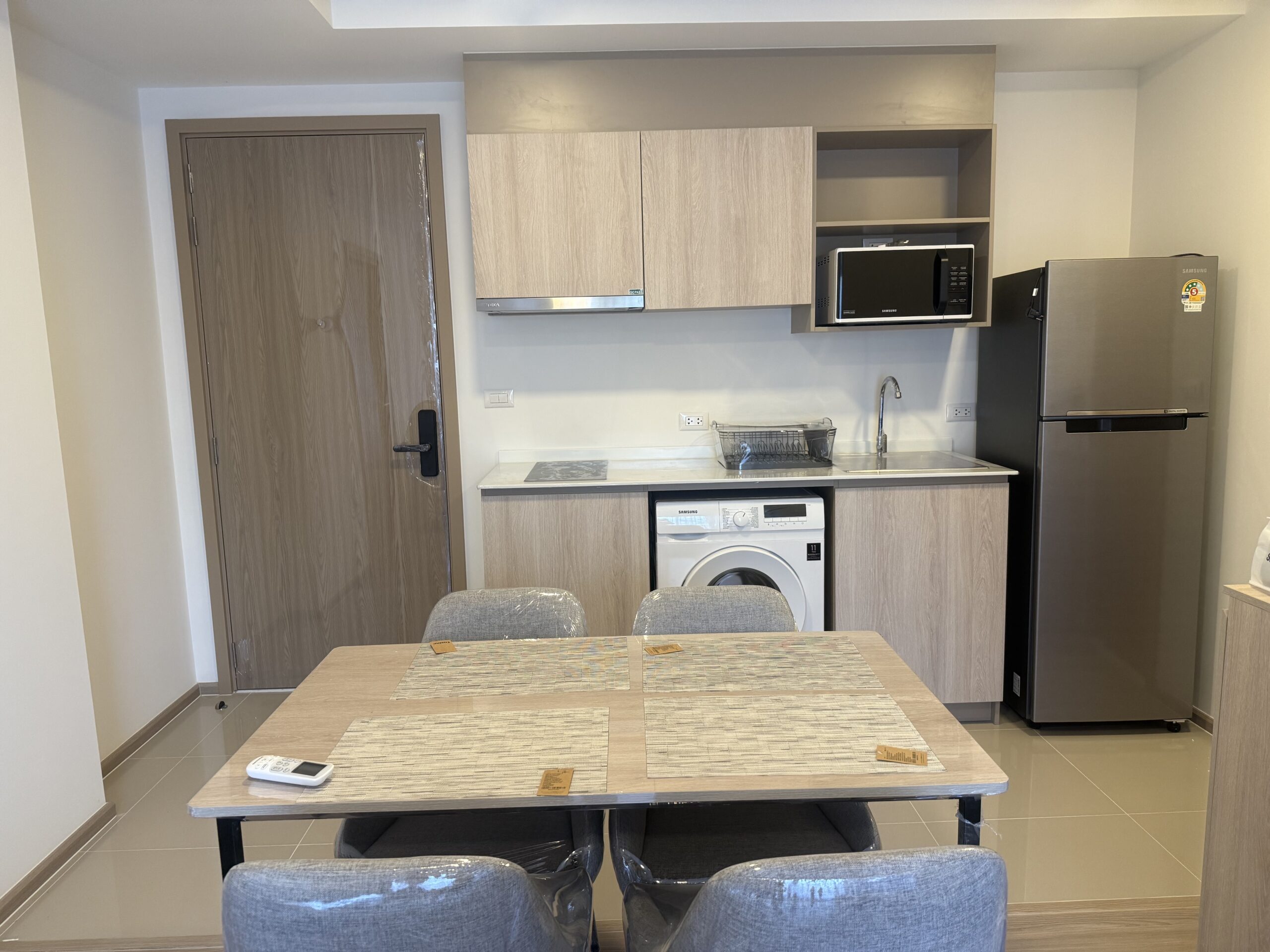 f42442ad686243aa9c04ed0b60ec2937