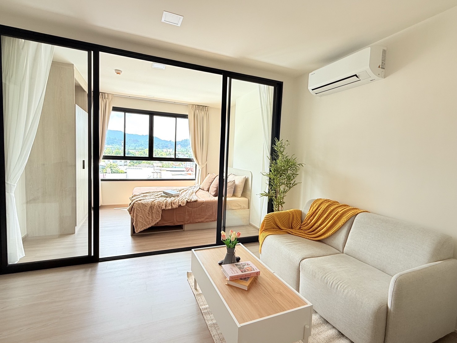 f7b167dc5f1149c68a9f5b5311b24273