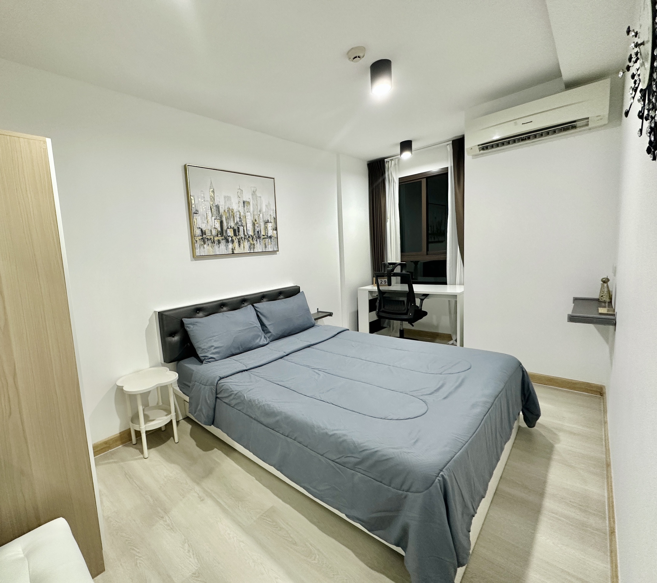 4304de33d64e451c8b38c9d4b7662e0f