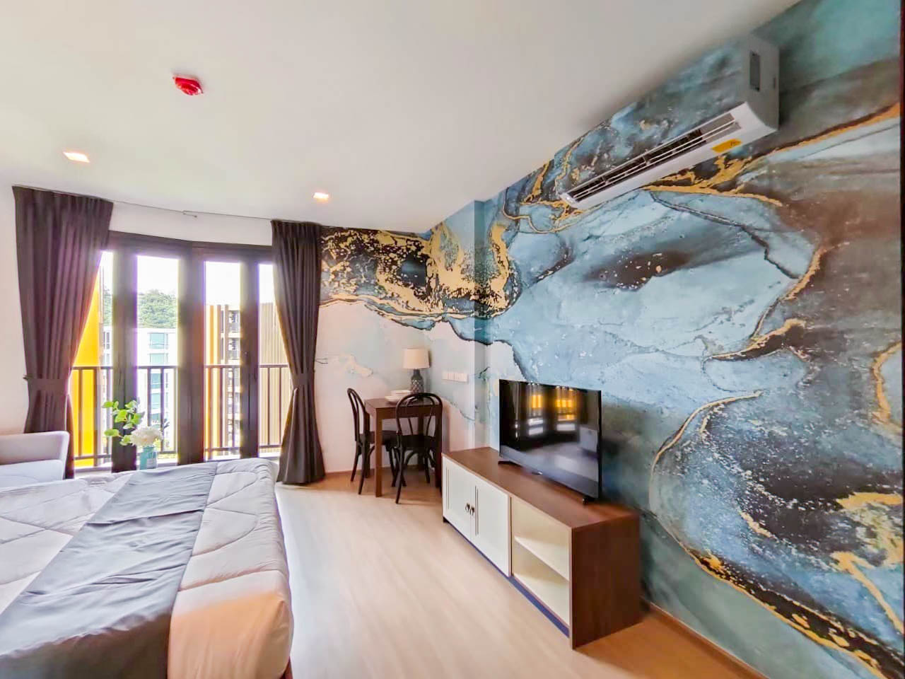 297bcbf5f7b0424e8734cc5e09426a9b