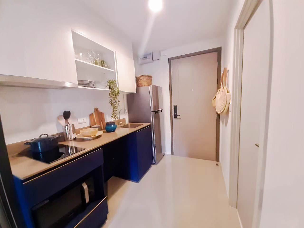 61acd1ad35604bd49ac68bd1c367ab4a