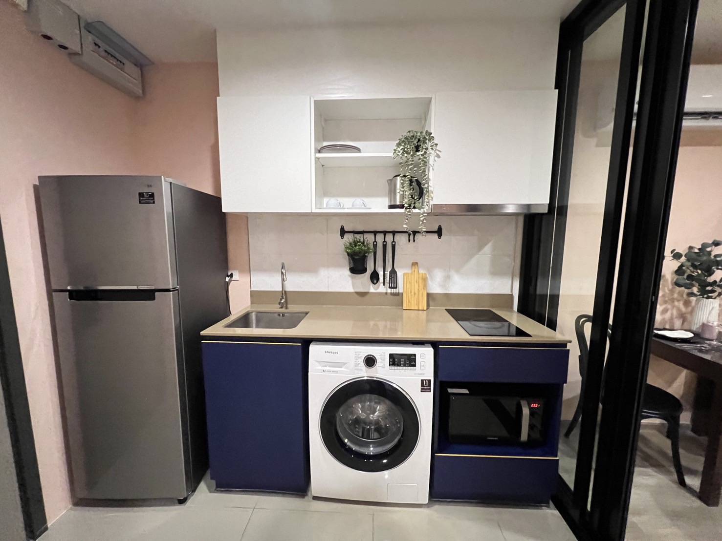 8f79f3f0c4b3463ca25e7dd19fda6678